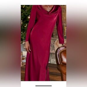 Mother of the bride or formal dress. Perfect for a fall wedding.